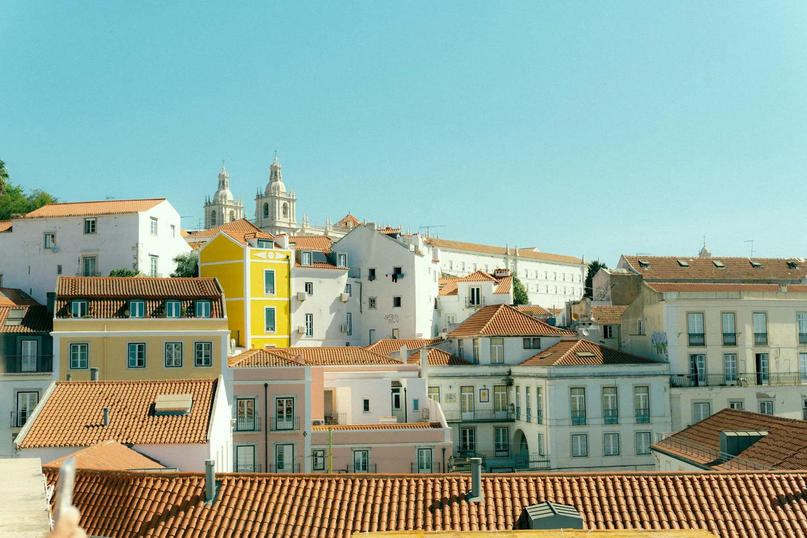 Explora los Bancos Estadounidenses en Portugal: Sucursales, Servicios y Más