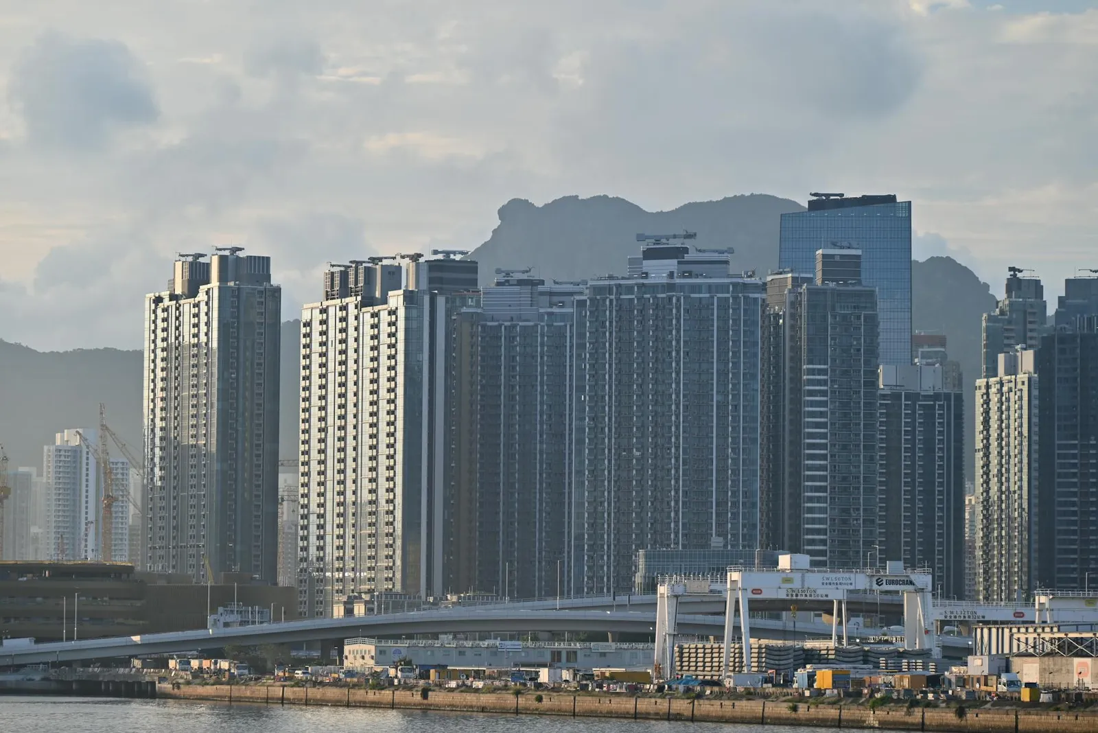 Hong Kong Offshore Company Formation Services - Start Your Business with Ease