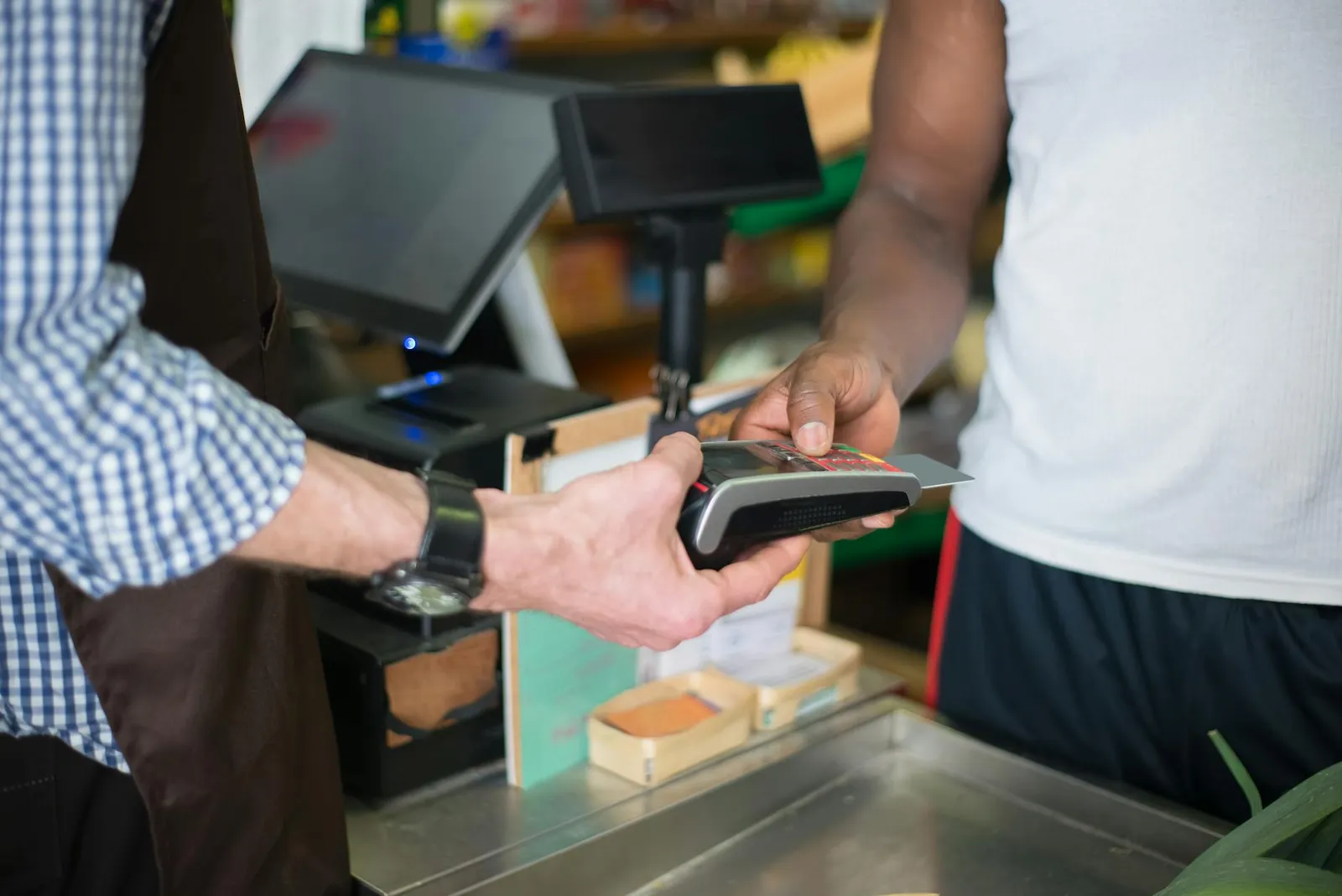 How to Open a Foreign Bank Account - A Step-by-Step Guide for Expats and Travelers