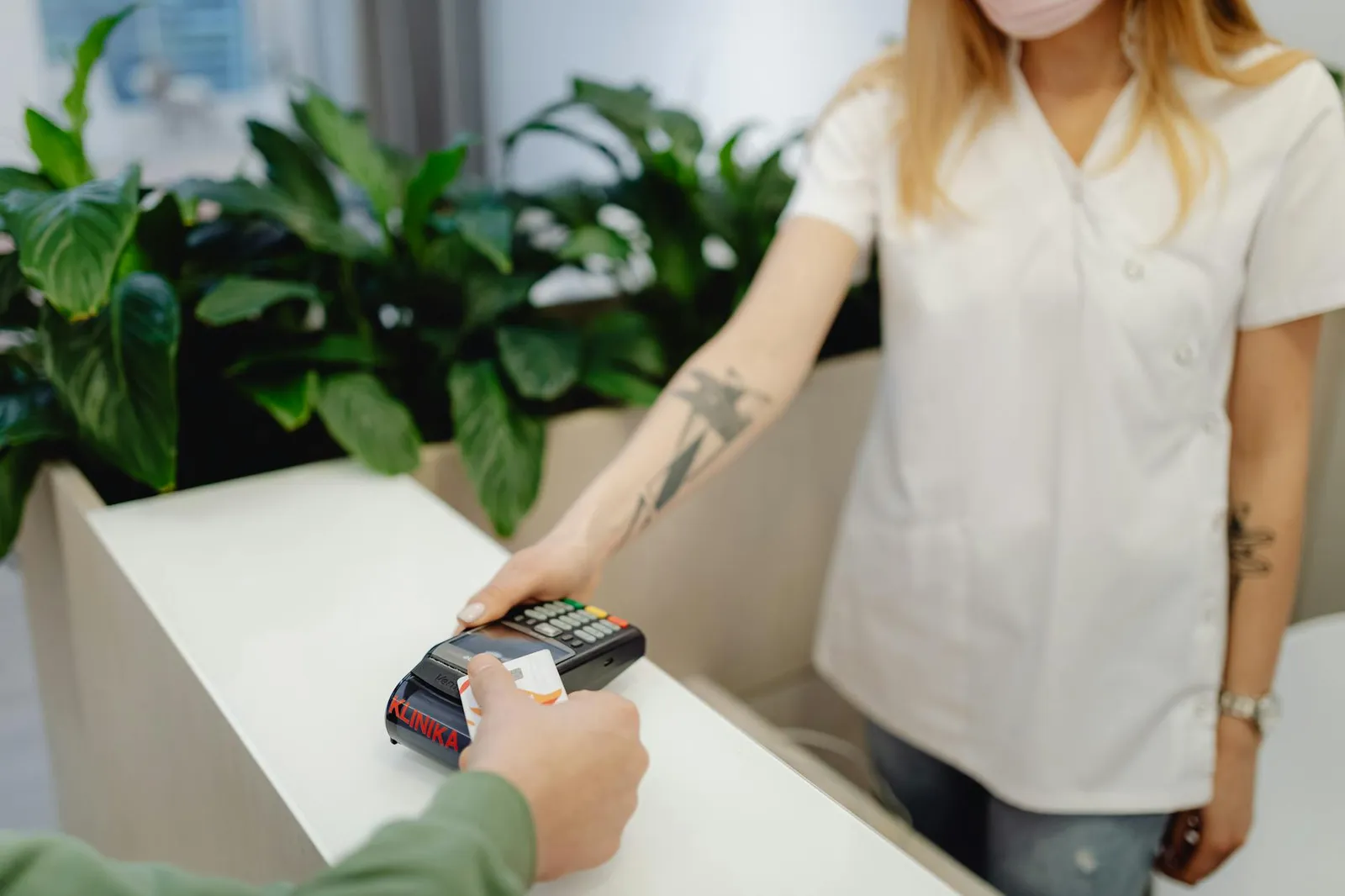 Step-by-Step Guide - How to Open a Bank Account in France for Expats and Locals