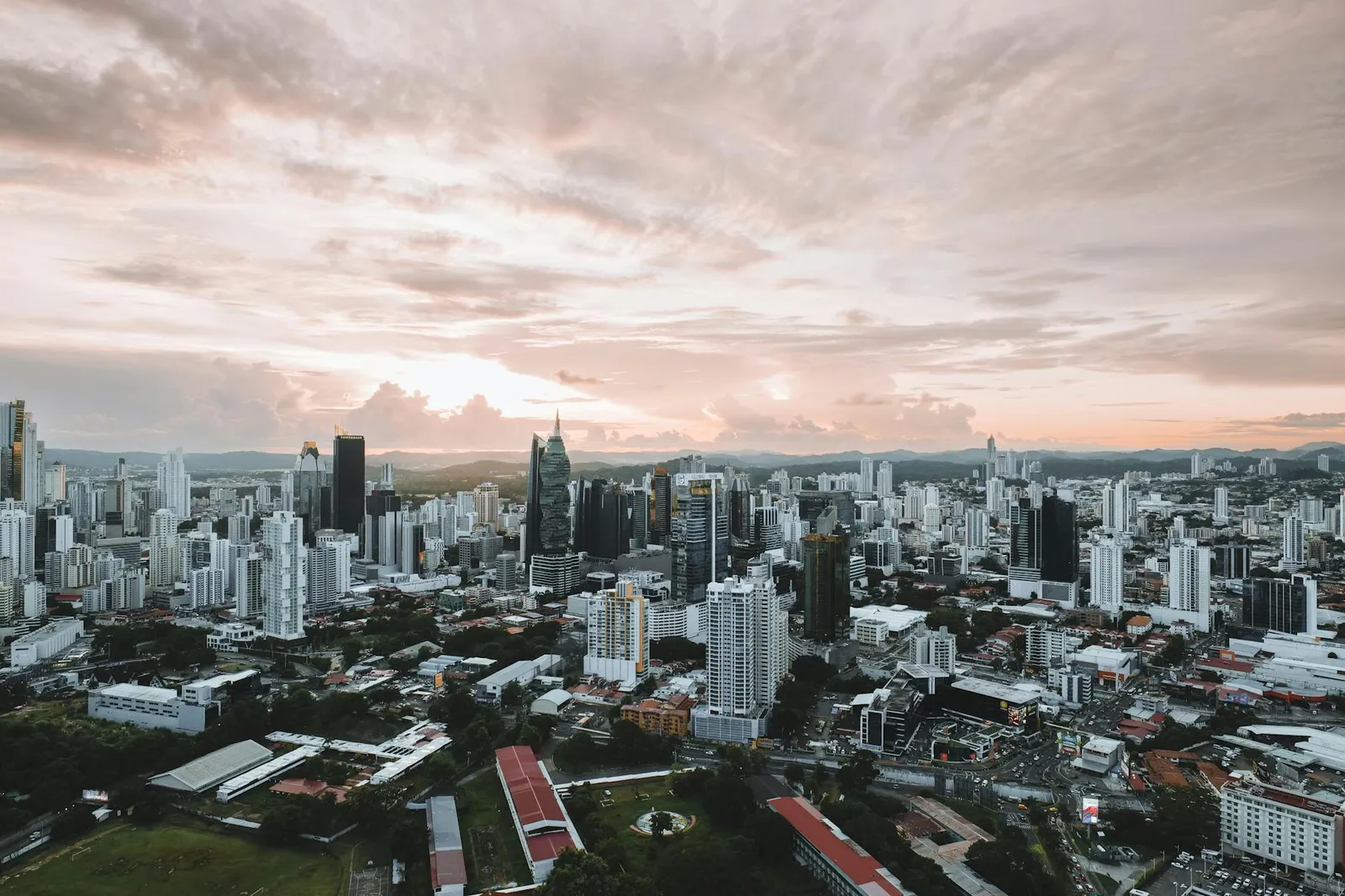 Top Banking Companies in Panama - Your Guide to Financial Institutions