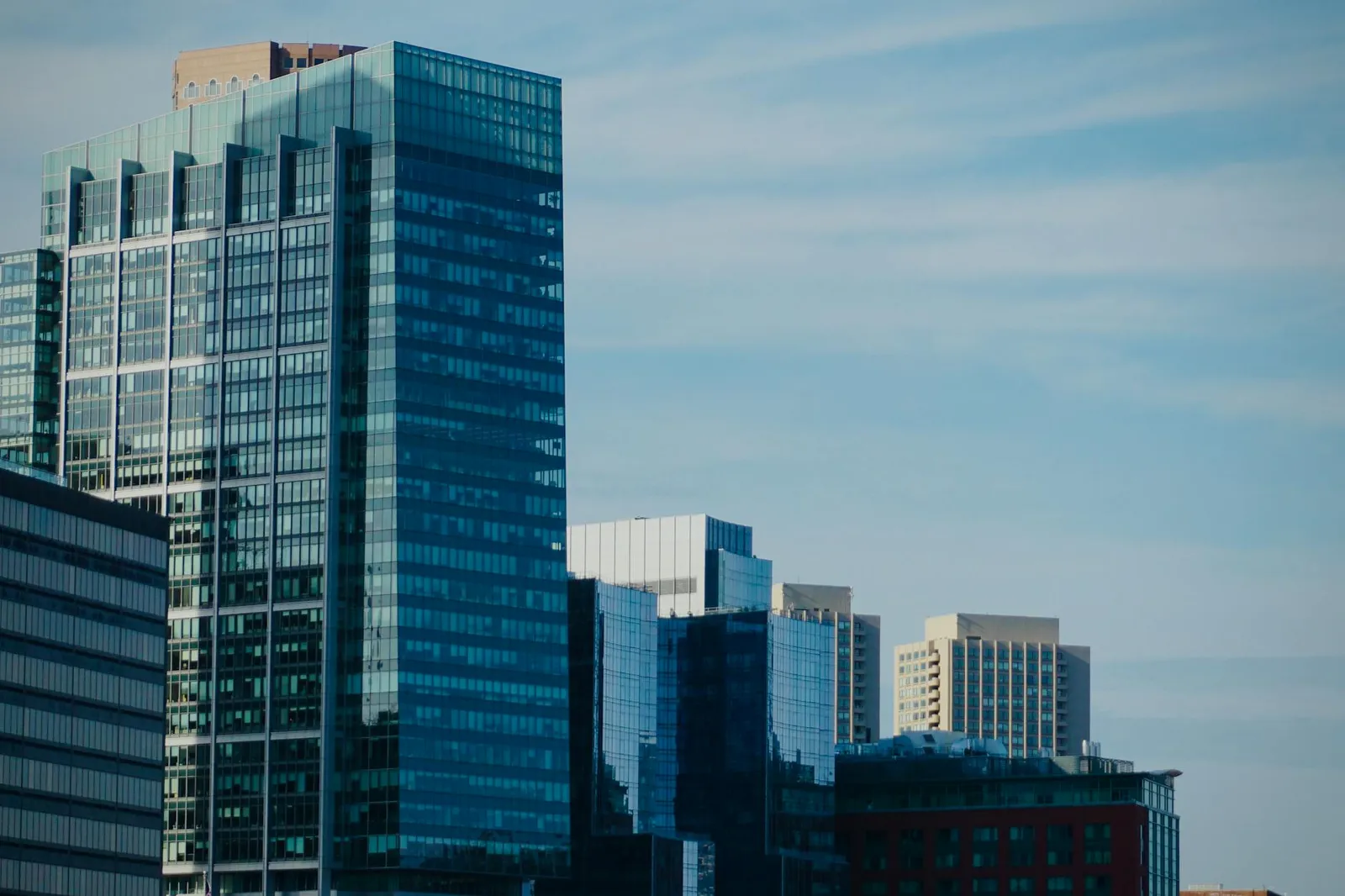 Who is eligible to establish this arrangement and who may serve as a beneficiary?