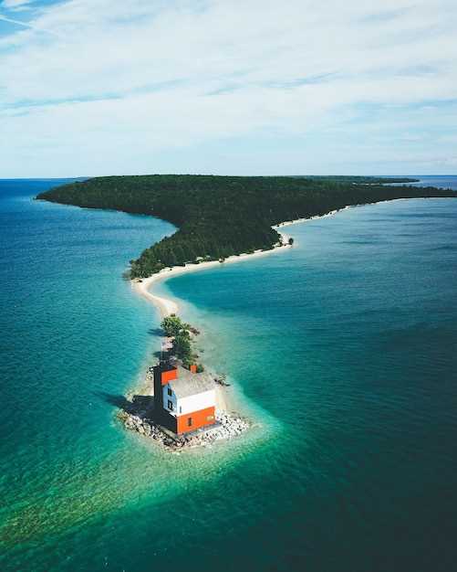 Family-Friendly Beaches: Access, Facilities, and Safety Tips