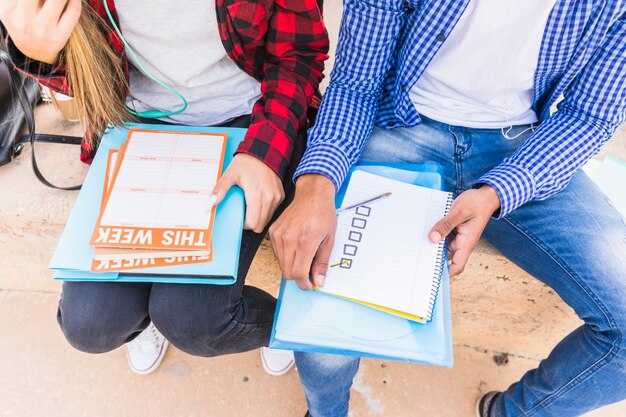 Finding Accommodation Near Campuses: On-Campus vs. Private Rentals